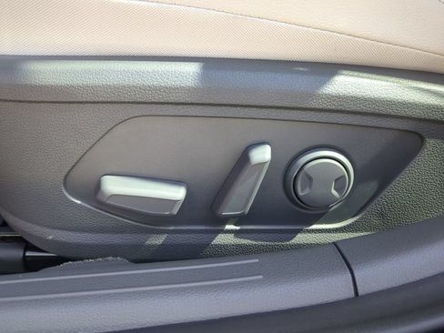 New 2025 Hyundai Sonata Limited FWD image 13