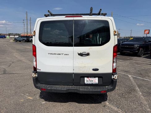 Used 2015 Ford Transit 250 130 Low Roof w/ Exterior Upgrade Package RWD image 4