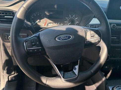 Used 2022 Ford Escape SE w/ Convenience Package image 10