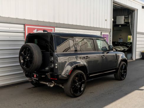 Used 2023 Land Rover Defender 110 Carpathian Edition AWD/4WD image 37