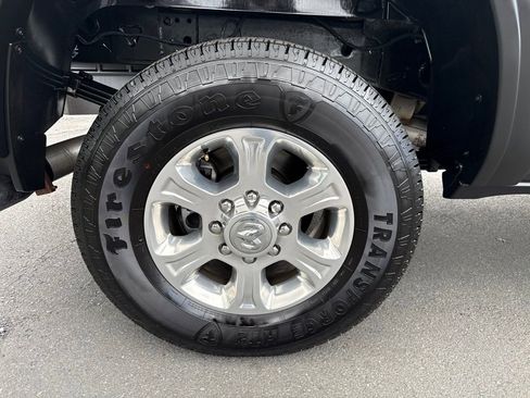Certified 2025 RAM 3500 Laramie AWD/4WD image 10