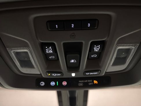 Used 2023 GMC Sierra 2500 SLT w/ SLT Premium Package image 52