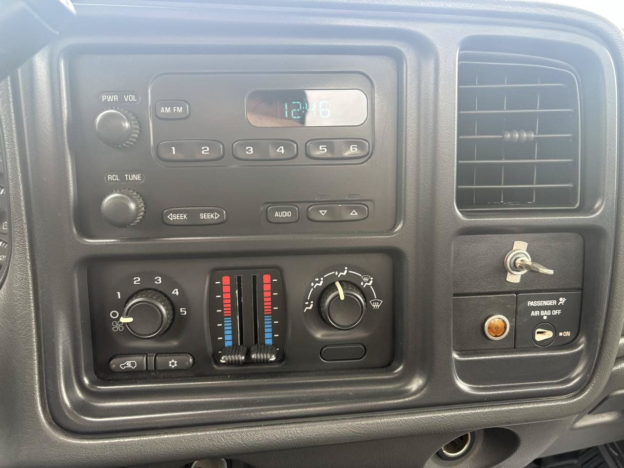 Used 2007 GMC Sierra 3500 W/T AWD/4WD image 23