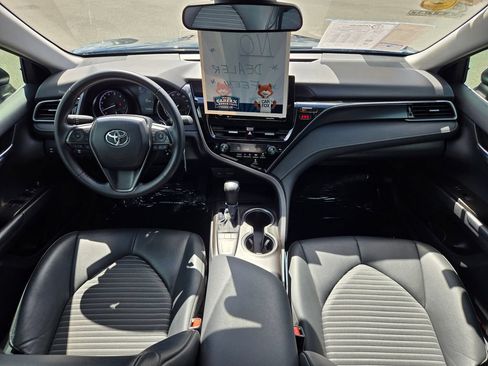 Used 2024 Toyota Camry SE FWD image 42