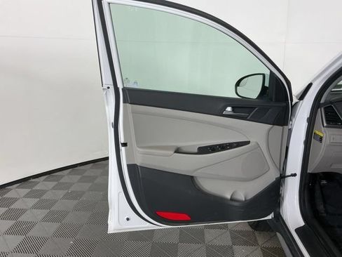 Used 2018 Hyundai Tucson SEL AWD/4WD image 12