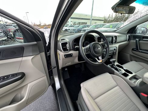 Used 2019 Kia Sportage LX w/ LX Popular Package image 24