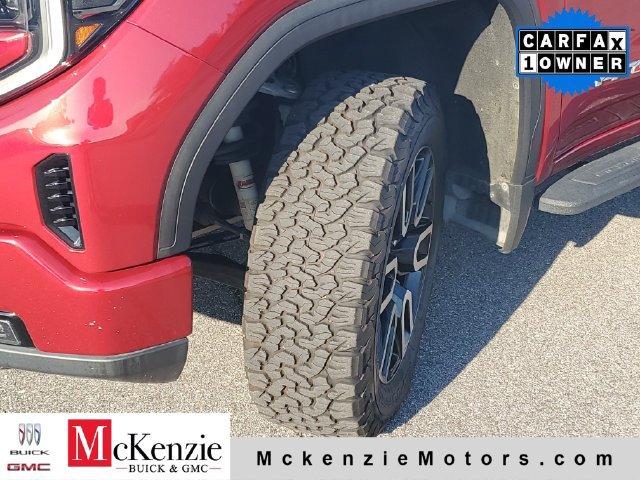 Used 2022 GMC Sierra 1500 AT4 w/ AT4 Premium Package AWD/4WD image 33