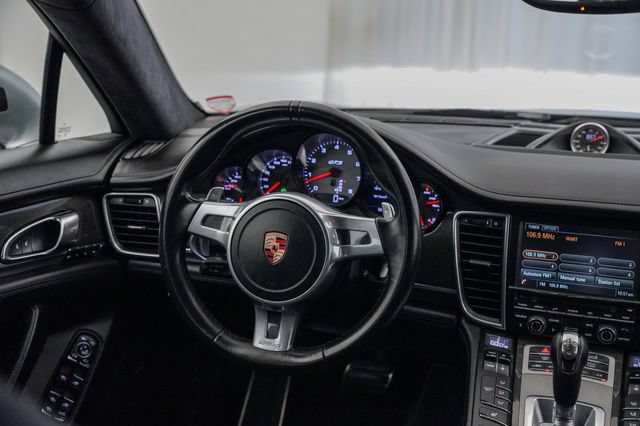 Used 2016 Porsche Panamera GTS AWD/4WD image 4