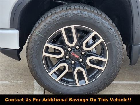 New 2026 GMC Sierra 1500 AT4 w/ AT4 Premium Package image 8
