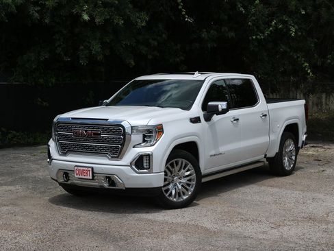 Used 2020 GMC Sierra 1500 Denali w/ Denali Ultimate Package AWD/4WD image 1