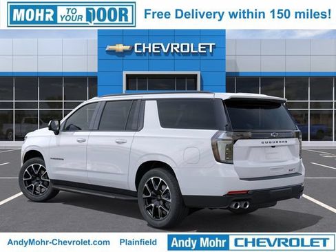 New 2026 Chevrolet Suburban RST w/ RST Capability Package AWD/4WD image 5