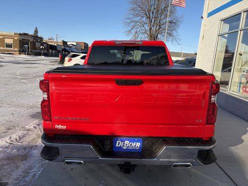 Used 2020 Chevrolet Silverado 1500 LT w/ All-Star Edition image 4