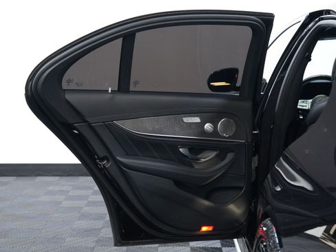 Used 2019 Mercedes-Benz E 63 AMG S image 26