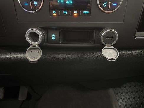 Used 2012 Chevrolet Silverado 1500 LT w/ All-Star Edition AWD/4WD image 26