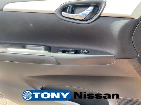 Used 2019 Nissan Sentra S w/ Exterior Package FWD image 31