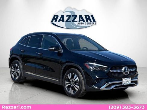 Used 2025 Mercedes-Benz GLA 250 image 1