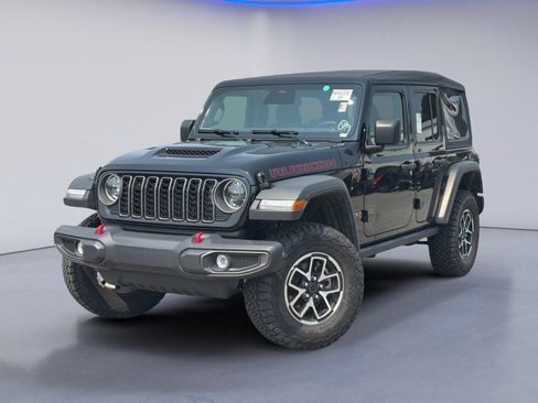 Used 2026 Jeep Wrangler Unlimited Rubicon AWD/4WD image 2
