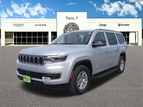 New 2024 Jeep Wagoneer 4WD w/ Convenience Group I image 3