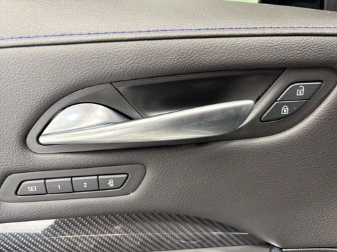 Used 2024 Cadillac XT4 Sport image 17