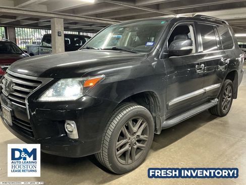 Used 2015 Lexus LX 570 4WD image 2