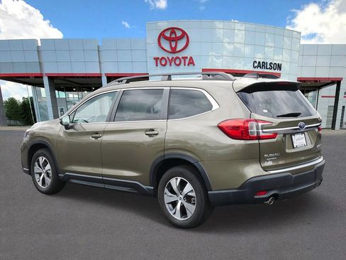Used 2023 Subaru Ascent Premium w/ Convenience Package AWD/4WD image 6