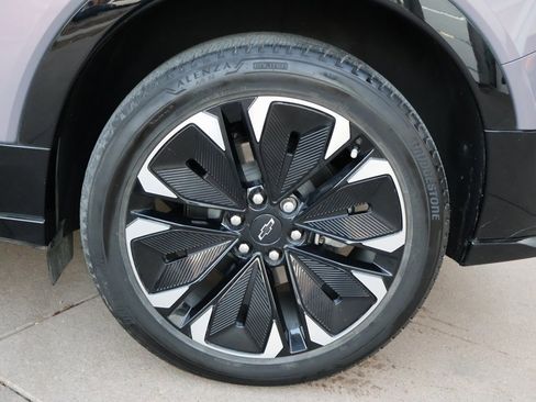 Used 2024 Chevrolet Blazer EV RS image 40