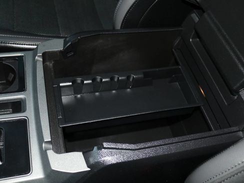 Used 2019 Ford F150 Raptor w/ Equipment Group 801A Mid image 60