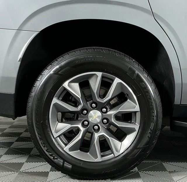 Used 2023 Chevrolet Tahoe LS w/ Driver Alert Package RWD image 9
