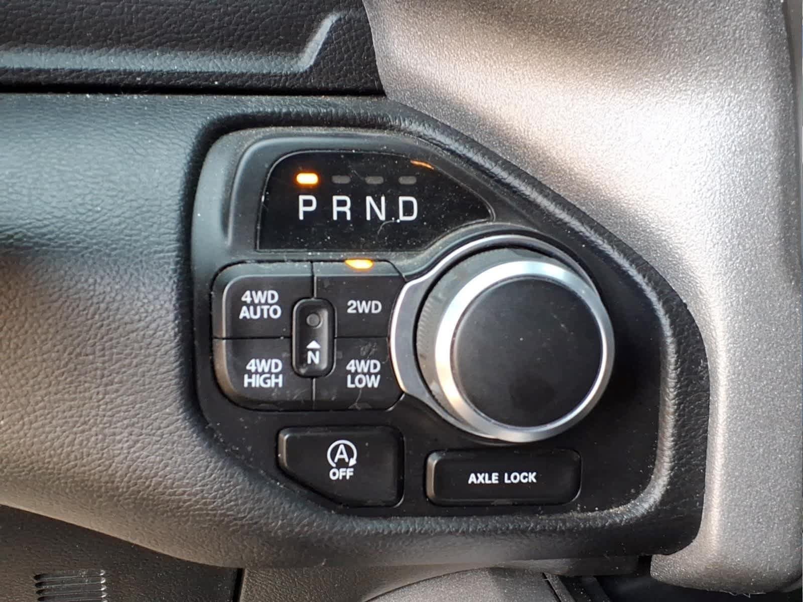 Used 2023 RAM 1500 Big Horn AWD/4WD image 15