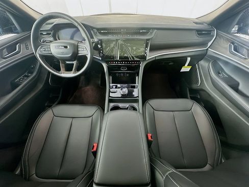 New 2026 Jeep Grand Cherokee L Limited AWD/4WD image 9