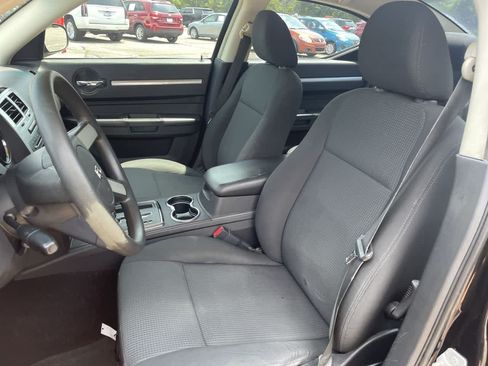 Used 2009 Dodge Charger SXT RWD image 12