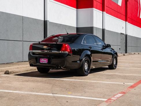 Used 2015 Chevrolet Caprice RWD image 52