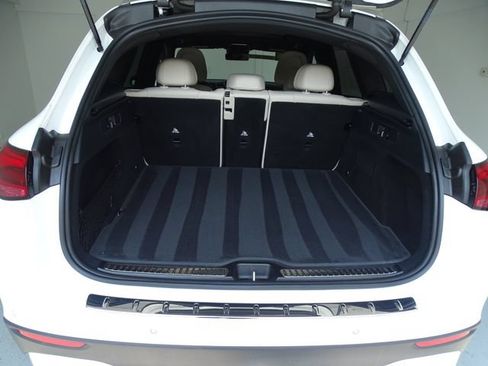 Used 2023 Mercedes-Benz GLC 300 4MATIC image 20