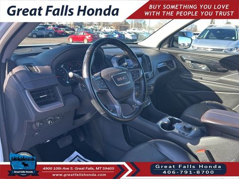 Used 2023 GMC Terrain AT4 image 13