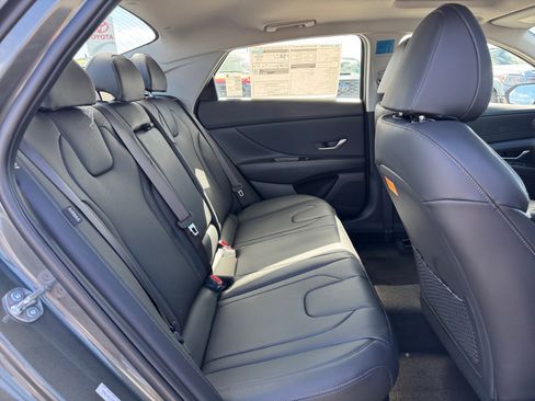 New 2026 Hyundai Elantra Limited FWD image 26