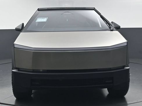 Used 2024 Tesla Cybertruck Cyberbeast AWD/4WD image 6