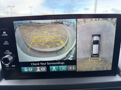 Used 2024 Honda Pilot TrailSport image 20