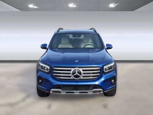 Certified 2026 Mercedes-Benz GLB 250 4MATIC image 4