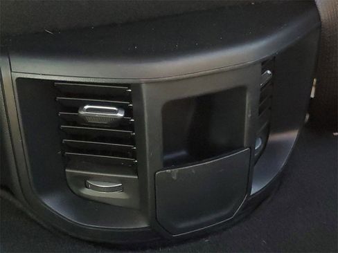 Used 2024 RAM 2500 Big Horn w/ Bed Utility Group image 29