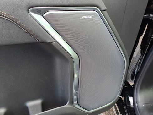 New 2026 Chevrolet Silverado 1500 High Country w/ Midnight Edition image 12