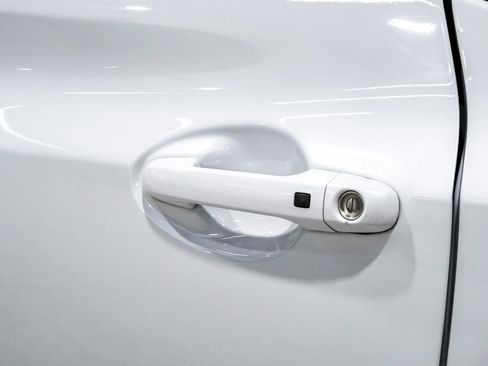 Used 2016 Hyundai Genesis Coupe 3.8 image 45