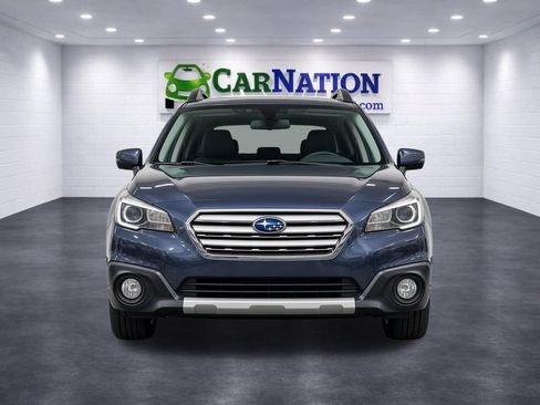 Used 2016 Subaru Outback 2.5i Limited AWD/4WD image 3
