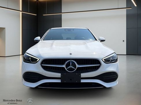 Used 2024 Mercedes-Benz C 300 4MATIC Sedan image 2