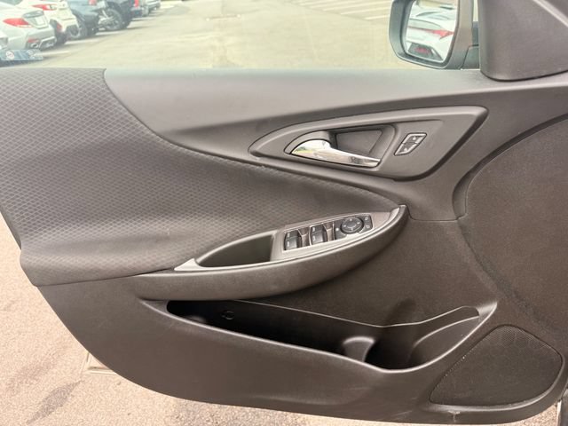 Used 2025 Chevrolet Malibu LT FWD image 12