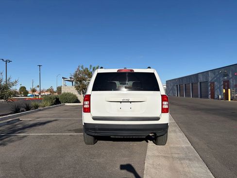 Used 2016 Jeep Patriot Sport w/ Power Value Group image 13