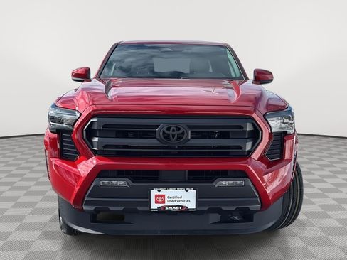 Used 2024 Toyota Tacoma SR5 AWD/4WD image 5