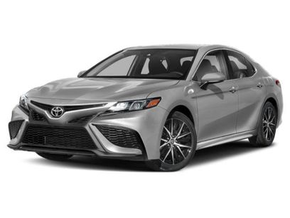 Used 2021 Toyota Camry SE w/ Carpet Mat Package (TMS)