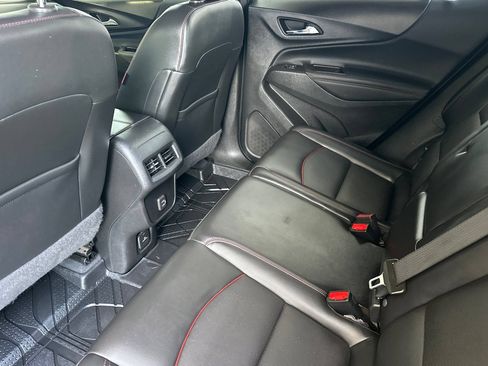 Used 2022 Chevrolet Equinox RS w/ RS Leather Package FWD image 12