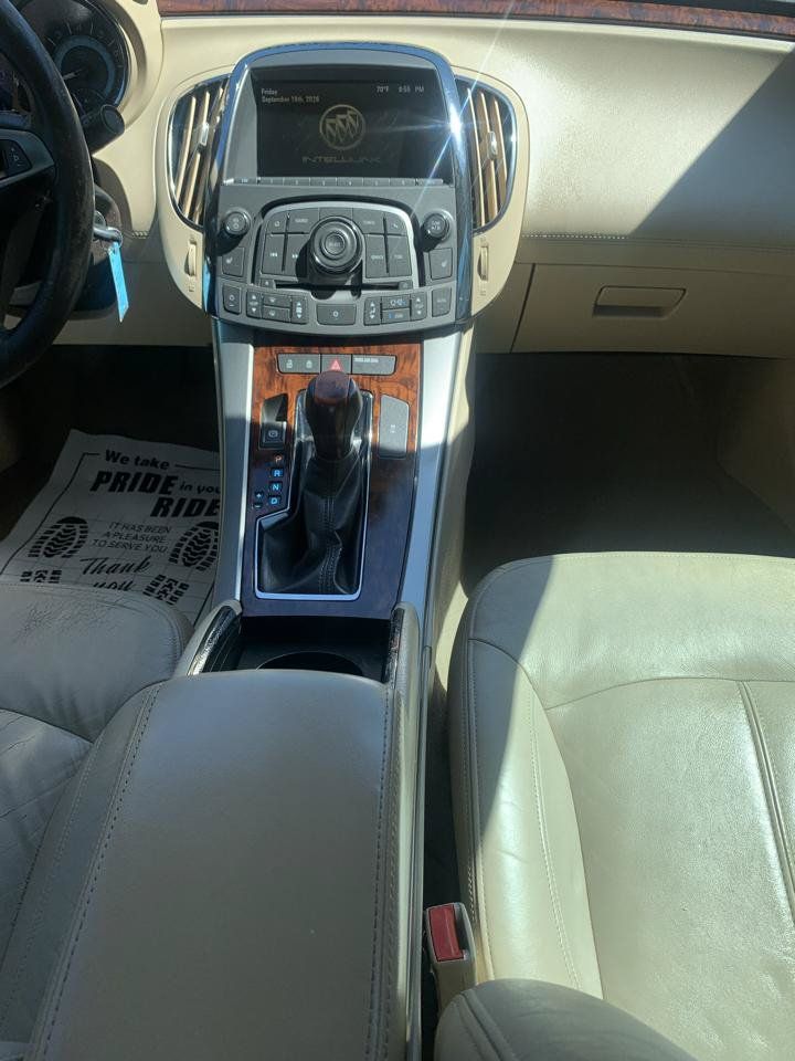 Used 2012 Buick LaCrosse Leather FWD image 11