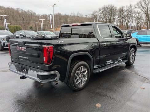 New 2025 GMC Sierra 1500 SLT w/ SLT Premium Package image 6
